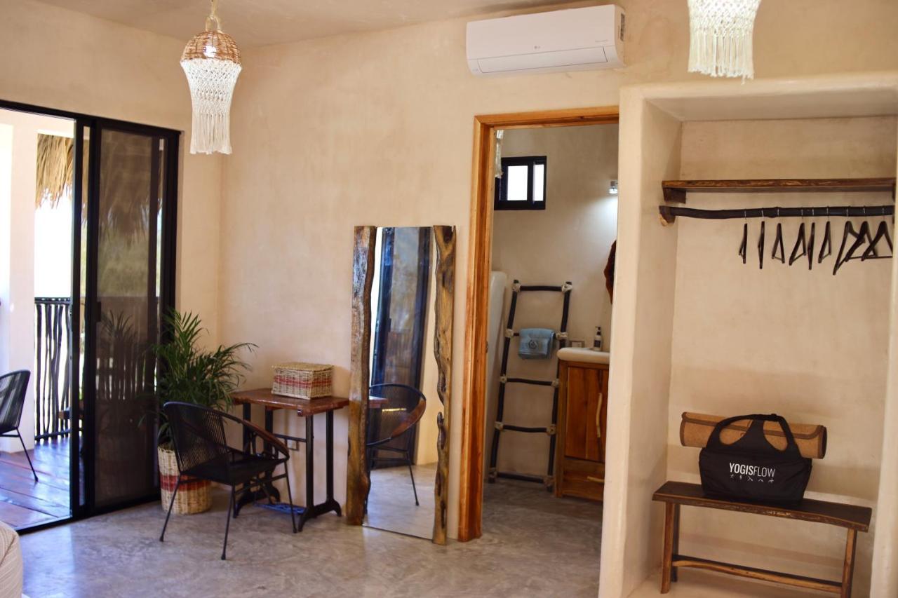 Reset Atemporal Bed & Breakfast Homun Room photo