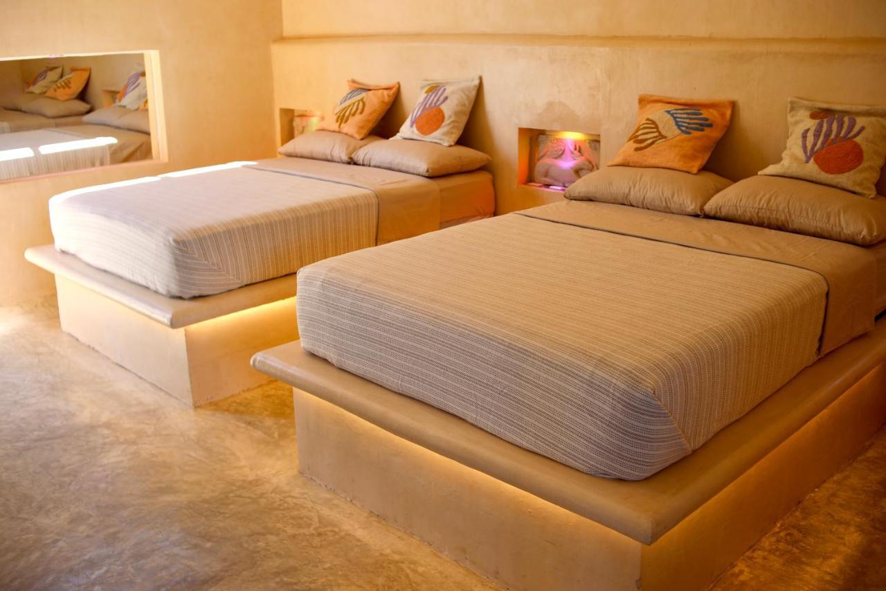 Reset Atemporal Bed & Breakfast Homun Room photo